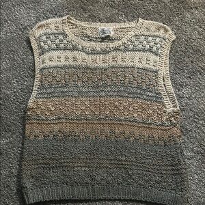 Brown and Tan Crew Neck Sweater with Textured Stitch Pattern
